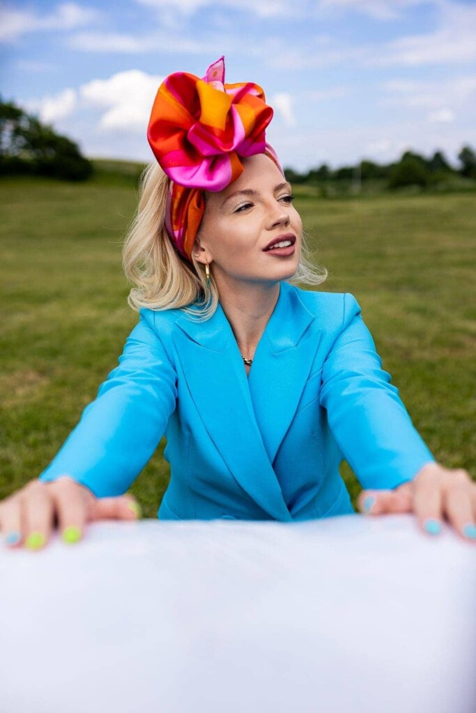 Apaszka jedwabna Spadiora "Nazywaj ją jak chcesz"