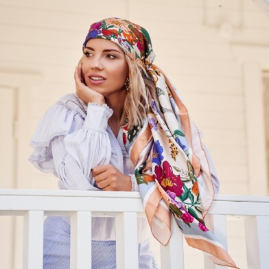 jedwabna apaszka Dojrzałość piratka