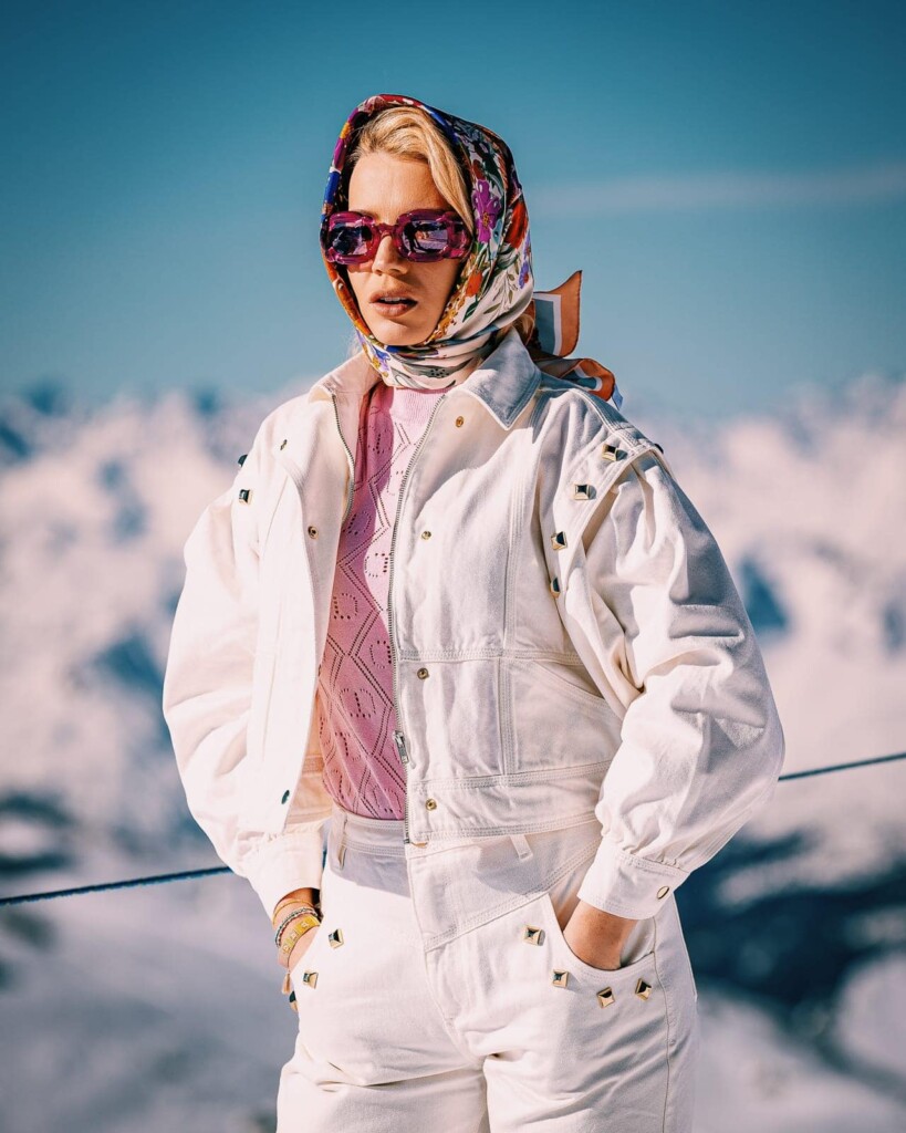 jedwabna apaszka Spadiora "Dojrzałość" babushkastyle