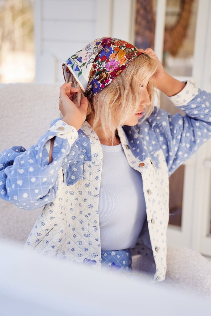 Spadiora jedwabna apaszka Dojrzałość