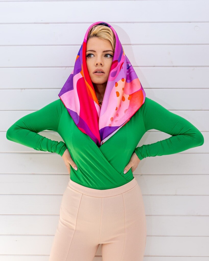 apaszka jedwabna Międzypokoleniowa Spadiora