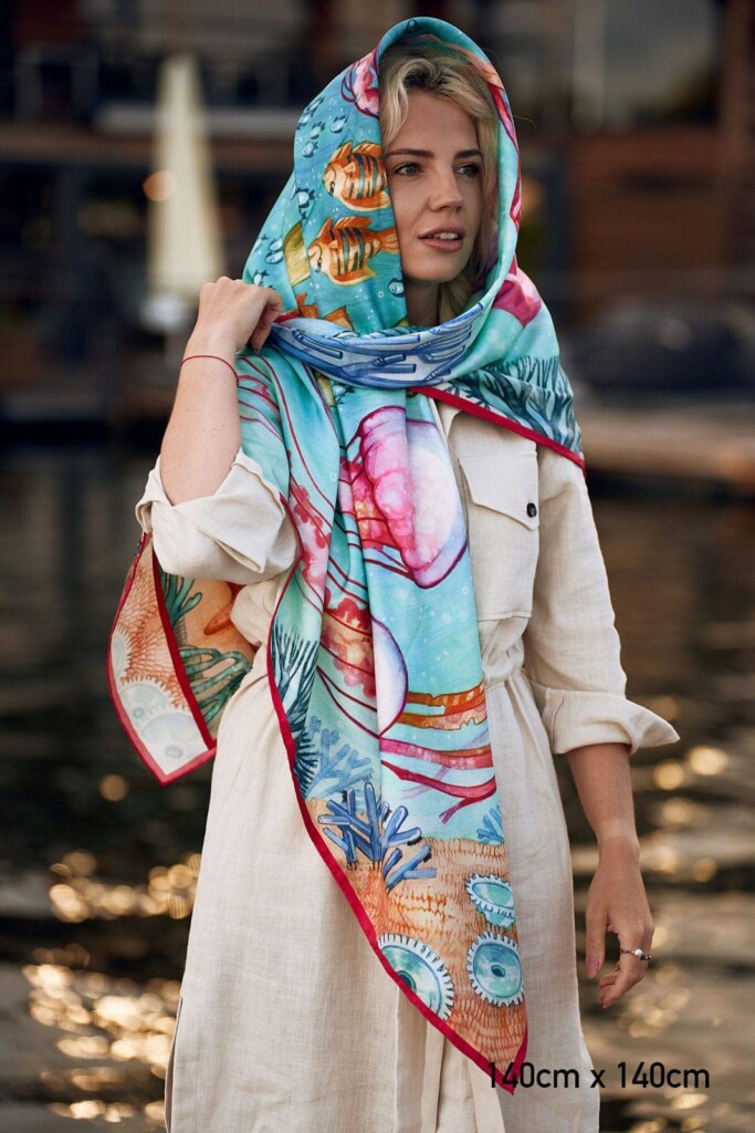 Spadiora jedwabna apaszka Ocean 2.0 klasyczne wiązanie