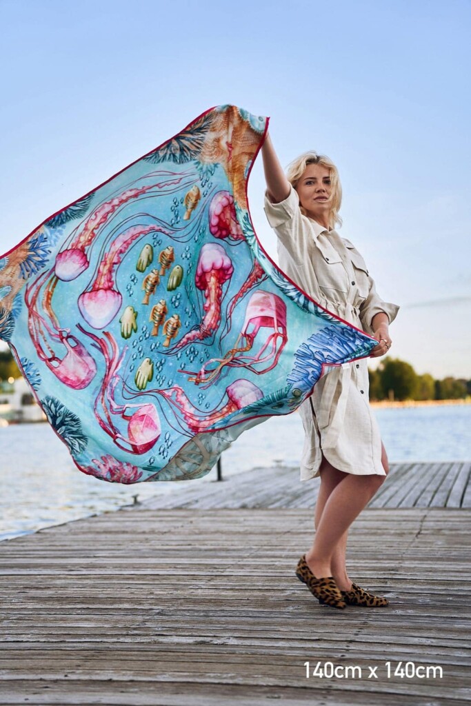 Marta jedwabna apaszka Ocean 2.0 Spadiora