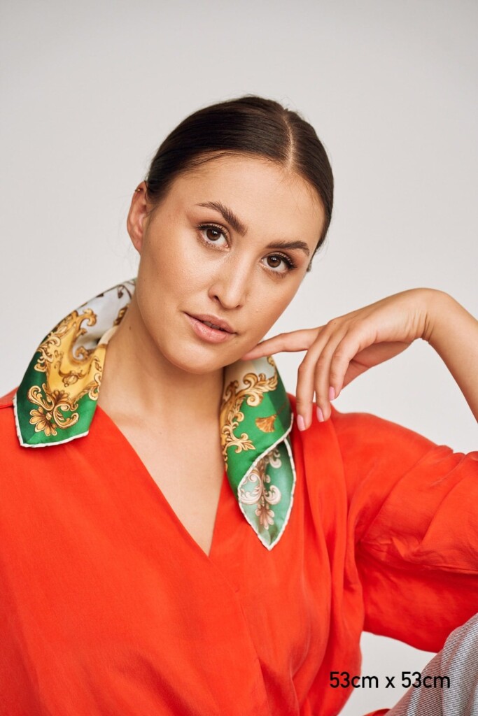 Spadiora karuzela butelkowa zieleń jedwabna apaszka