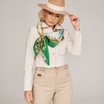 jedwabna apaszka Spadiora butelkowa zieleń karuzela