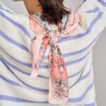 pudrowy róż Spadiora karuzela jedwabna apaszka