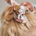 karuzela gawroszka jedwabna apaszka pudrowy róż