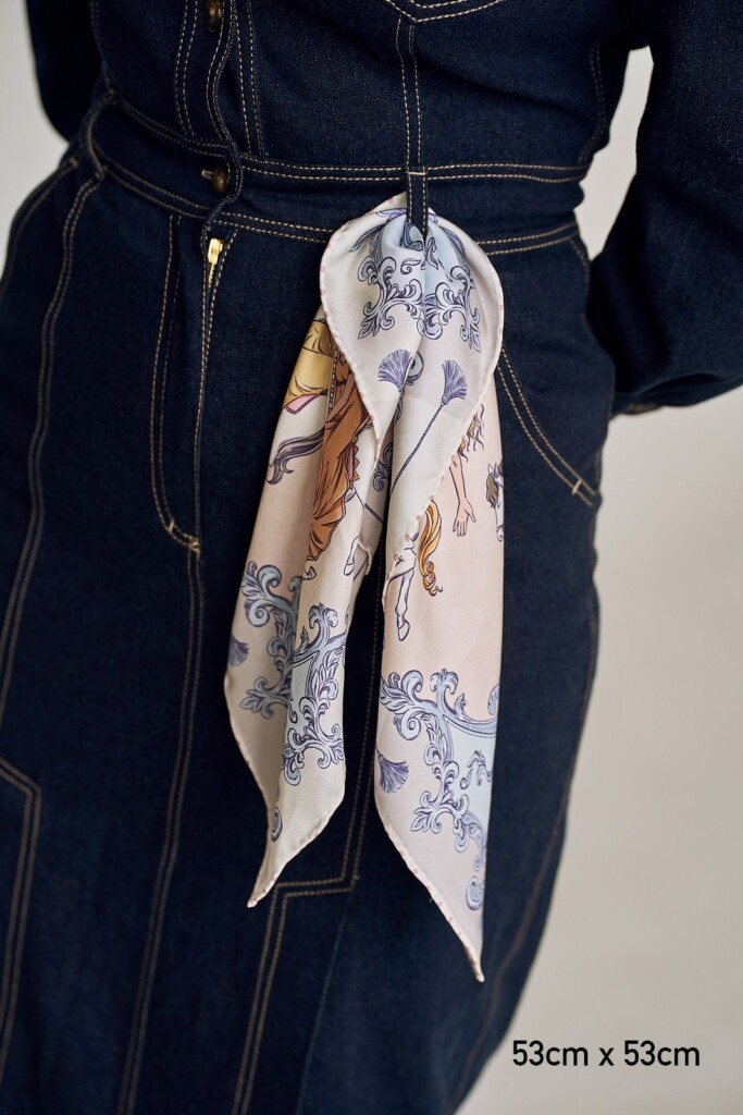 jedwabna apaszka Spadiora karuzela