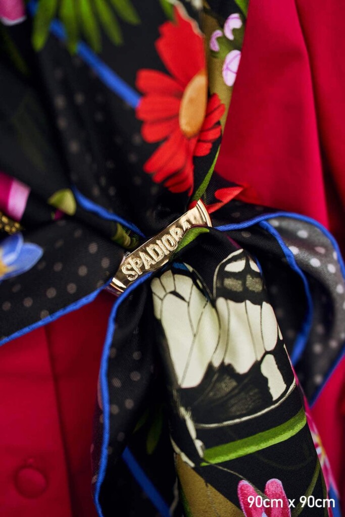 jedwabna apaszka Spadiora