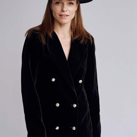 kapelusz nulo czarny spadiora z jedwab szarfą damski