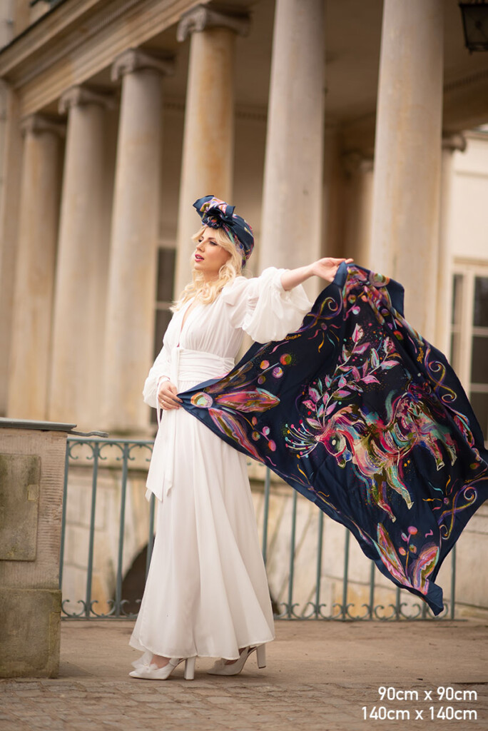 jedwabna apaszka Konik mazurski dwustronna Spadiora