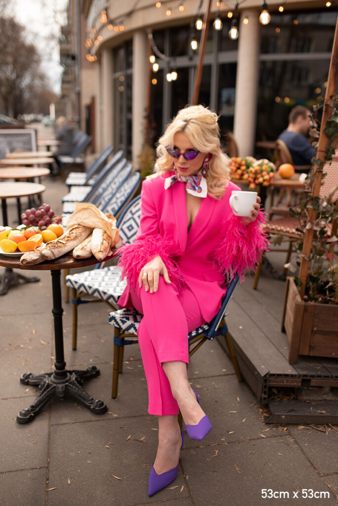 Spadiora jedwabna apaszka mazurski Konik