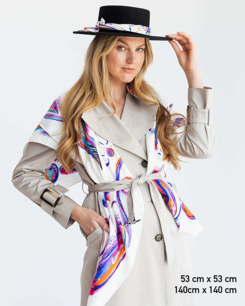 apaszka jedwabna dwustronna konik mazurski biel spadiora 3