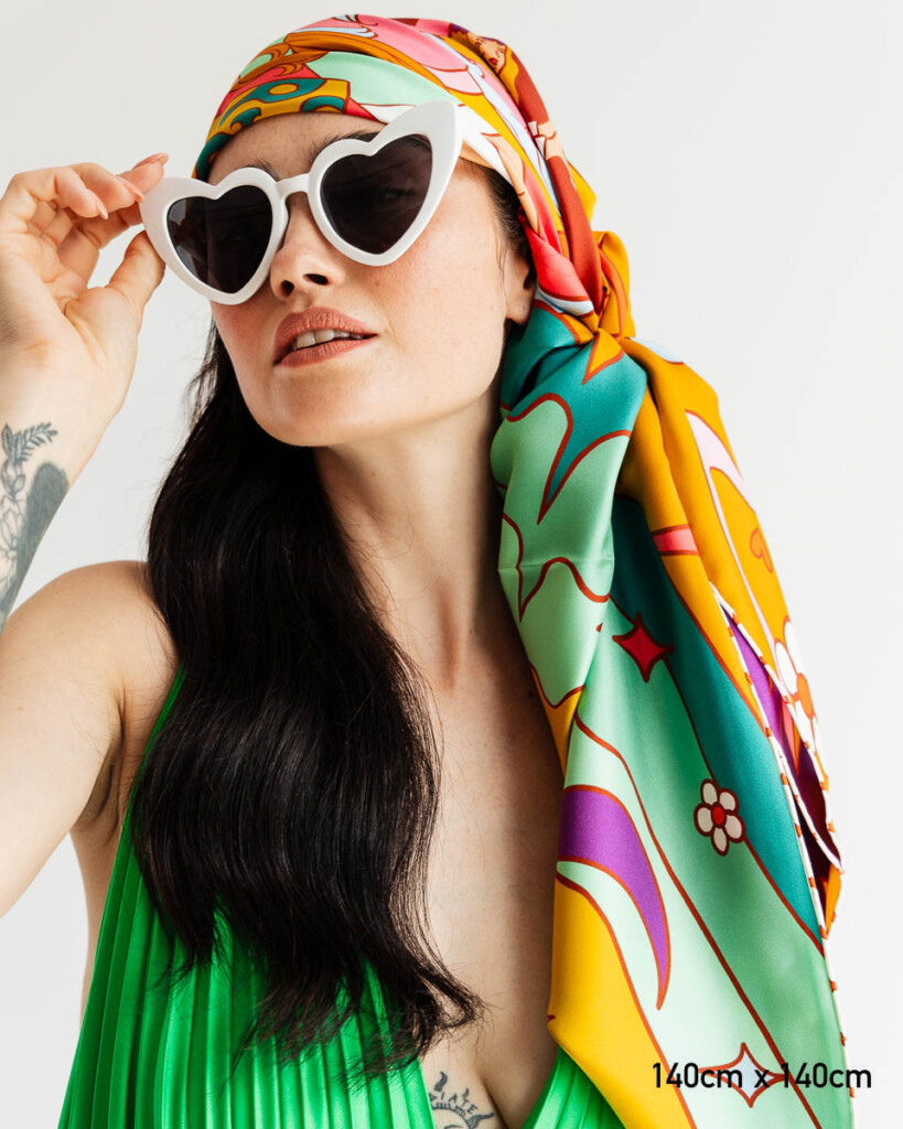 apaszka jedwabna dwustronna usta spadiora 3