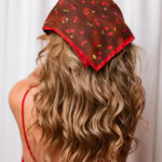 jedwabna apaszka dwustronna wisnie spadiora 4