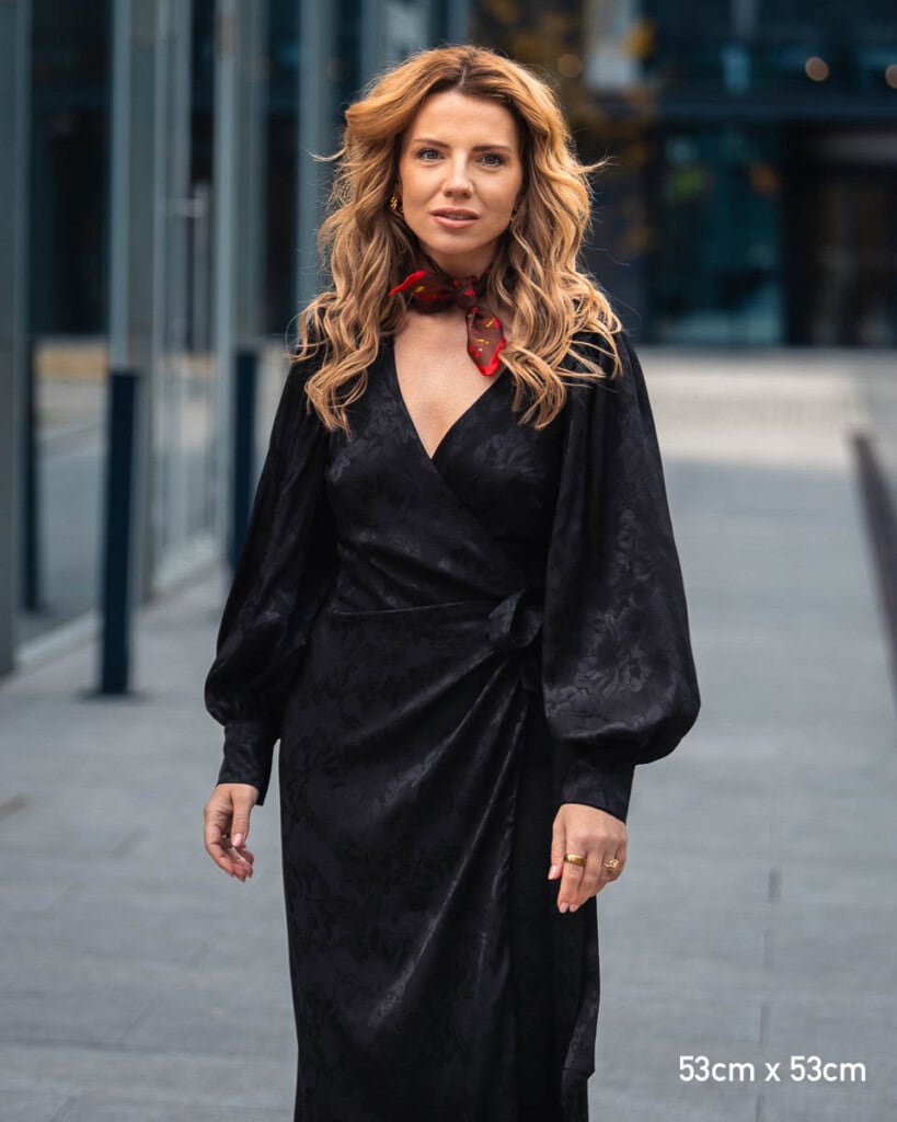 jedwabna apaszka dwustronna wisnie spadiora 9