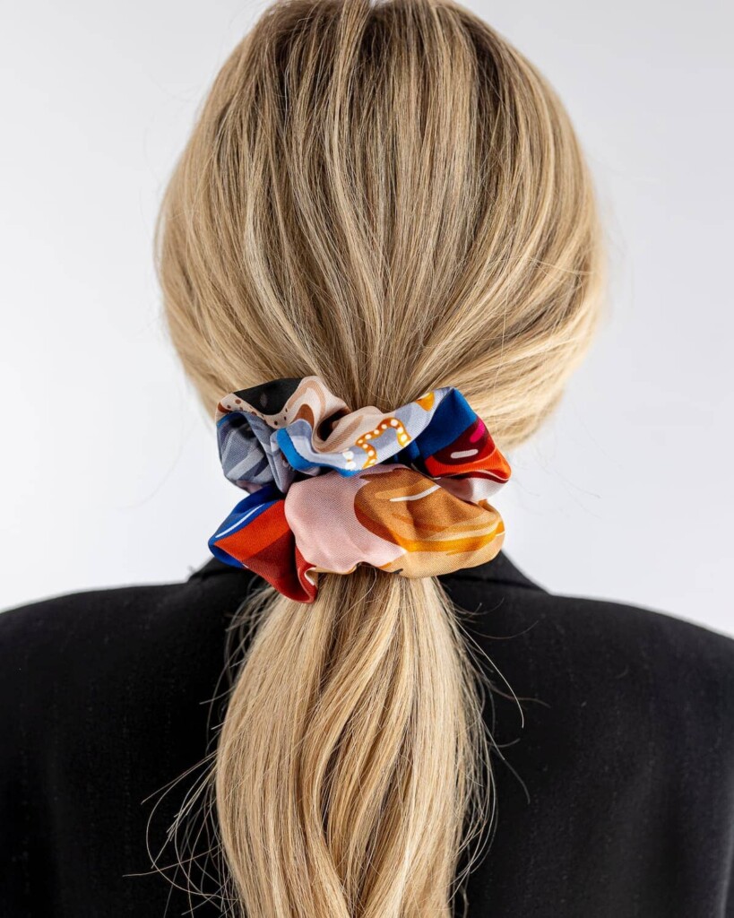 jedwabna gumka scrunchie psy spadiora 1
