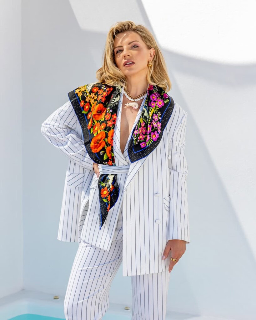 apaszka jedwabna rozlaka spadiora 9