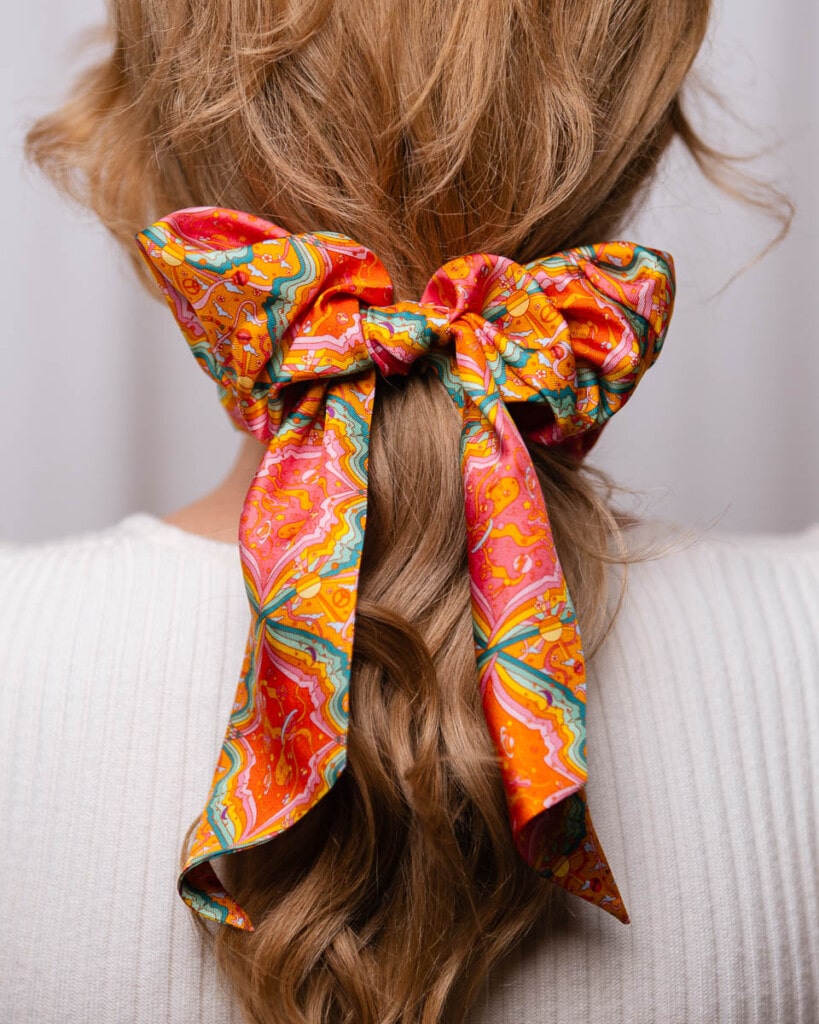 gumka scrunchie z szarfa kalejdoskop spadiora 2