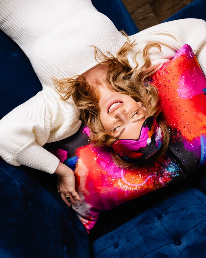 jedwabna poszewka na poduszke jedwabna opaska na oczy pedzel spadiora 6