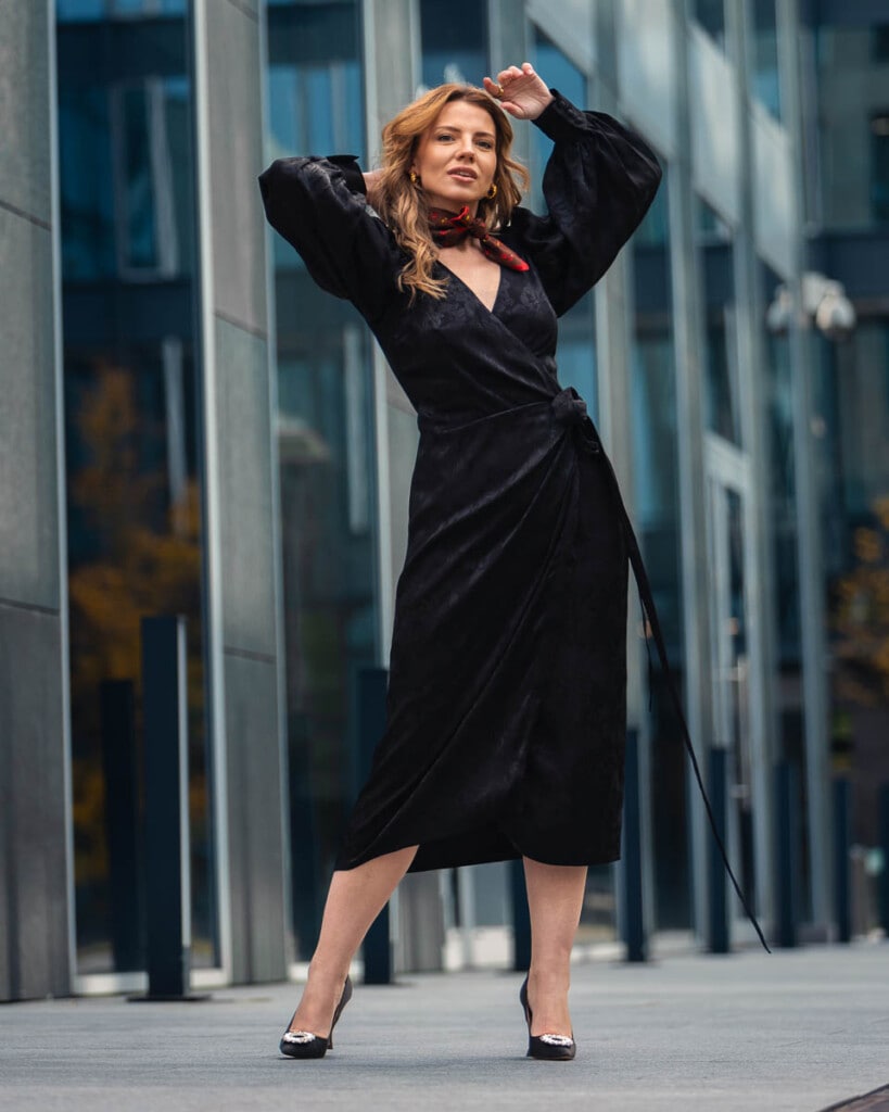 sukienka kopertowa carmo spadiora 9