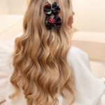 zestaw dwoch spinek do wlosow z jedwabnymi kokardkami arko rozlaka spadiora