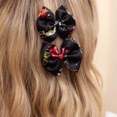zestaw dwoch spinek do wlosow z jedwabnymi kokardkami arko rozlaka spadiora 1