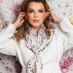 jedwabna apaszka dwustronna kwiaty zodiaku spadiora 1