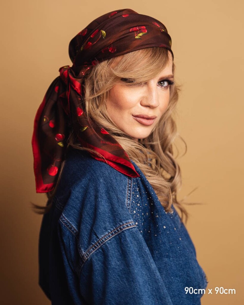 apaszka jedwabna dwustronna wisnie spadiora 14