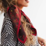 apaszka jedwabna dwustronna wisnie spadiora 32