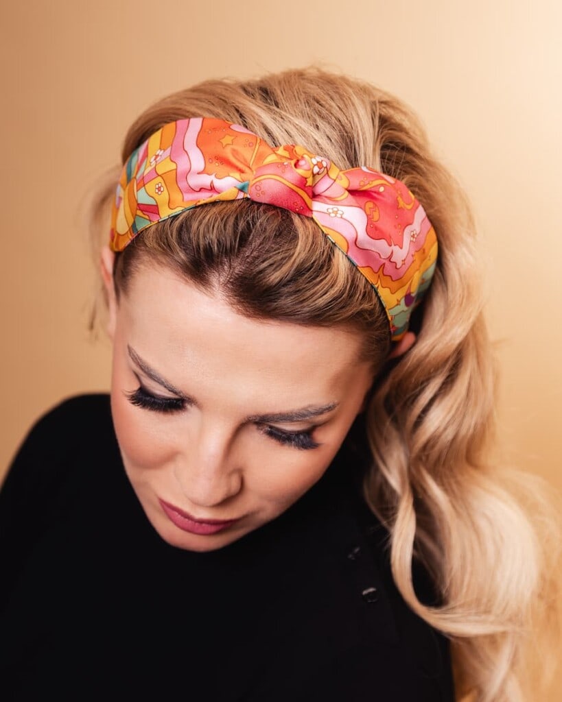 jedwabna opaska do wlosow z supelkiem usta spadiora 1