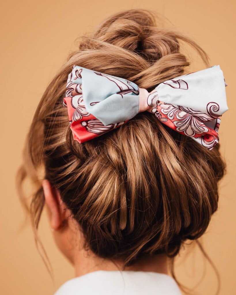 jedwabna kokarda do wlosow ondo karuzela krolewski blekit spadiora 4