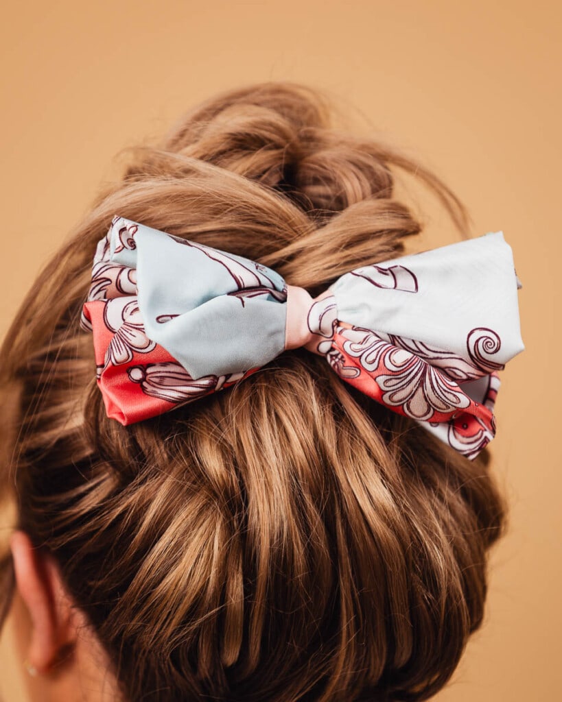 jedwabna kokarda do wlosow ondo karuzela krolewski blekit spadiora 5