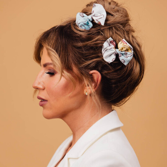 zestaw dwoch spinek do wlosow z jedwabnymi kokardkami arko karuzela krolewski blekit spadiora 3