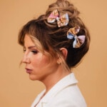 zestaw dwoch spinek do wlosow z jedwabnymi kokardkami arko karuzela pudrowy roz spadiora 3