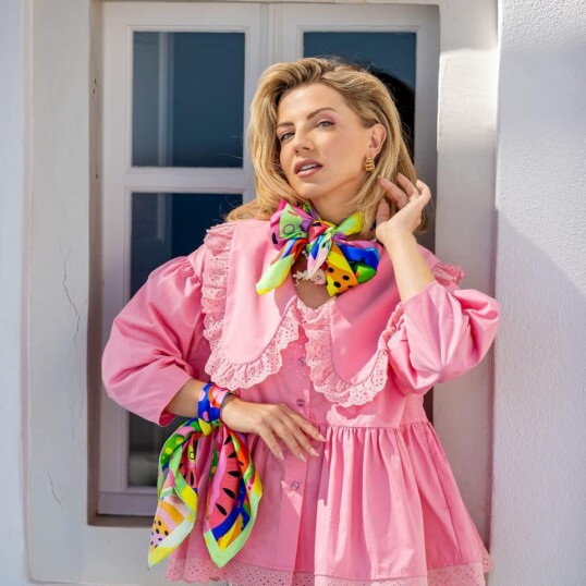 jedwabna apaszka soczysta spadiora 2