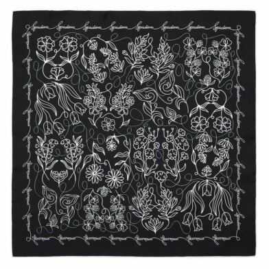 wzor feminimal czarna spadiora 1