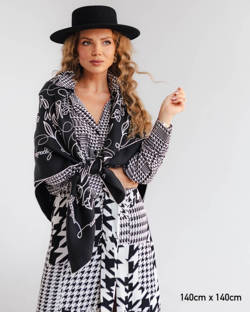 apaszka jedwabna dwustronna feminimal czarna spadiora 11