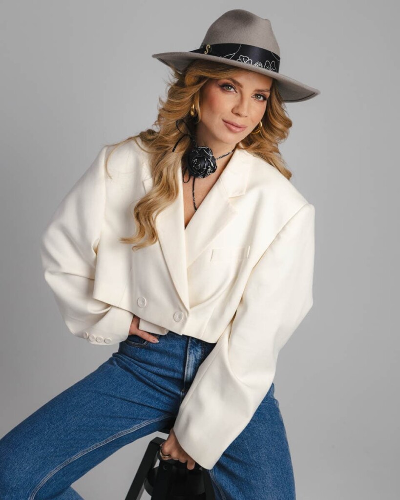 kapelusz damski vakero z jedwabna szarfa spadiora 5