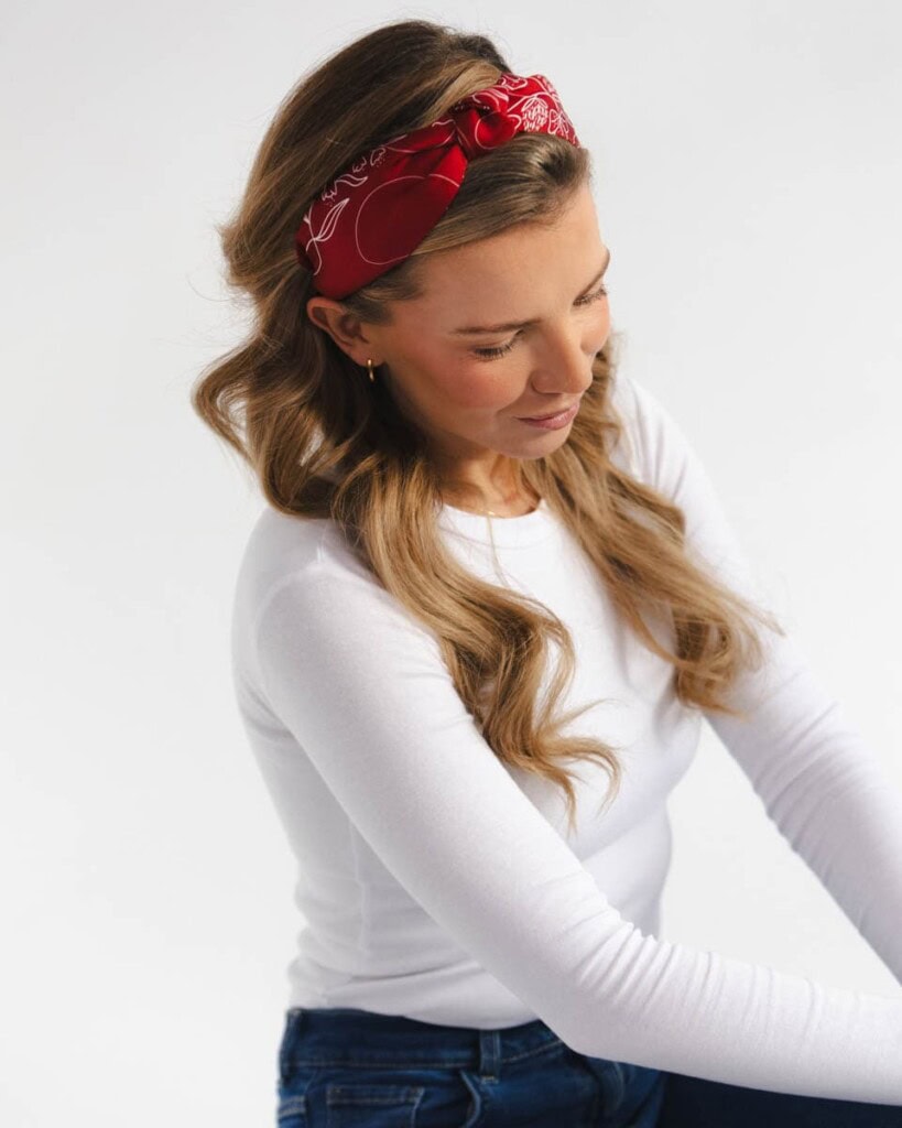 jedwabna opaska do wlosow z supelkiem feminimal bordo spadiora 4
