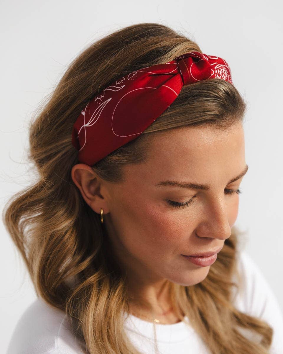 jedwabna opaska do wlosow z supelkiem feminimal bordo spadiora 5