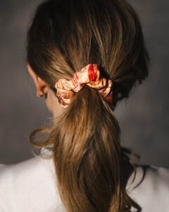 zestaw jedwabnych gumek do wlosow wiatraki spadiora