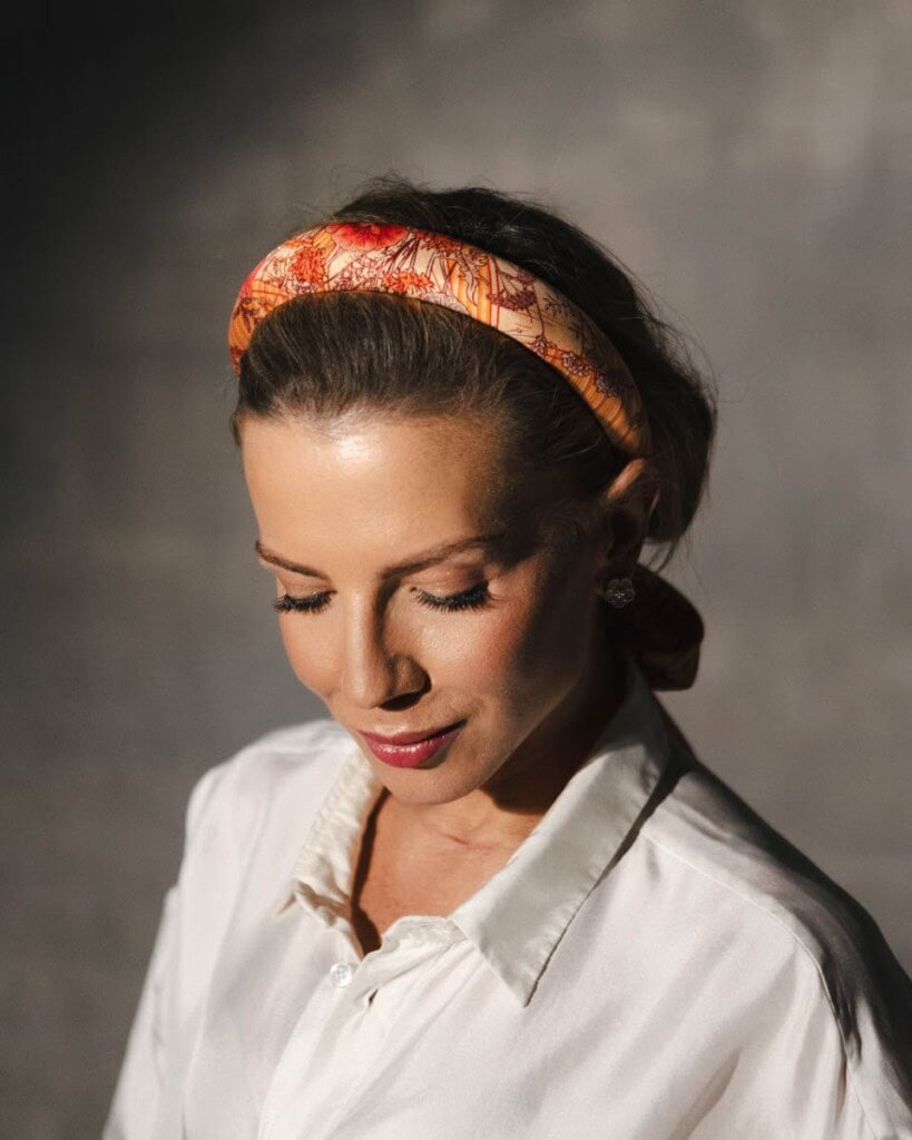 jedwabna opaska z dluga szarfa amoro wiatraki spadiora 4