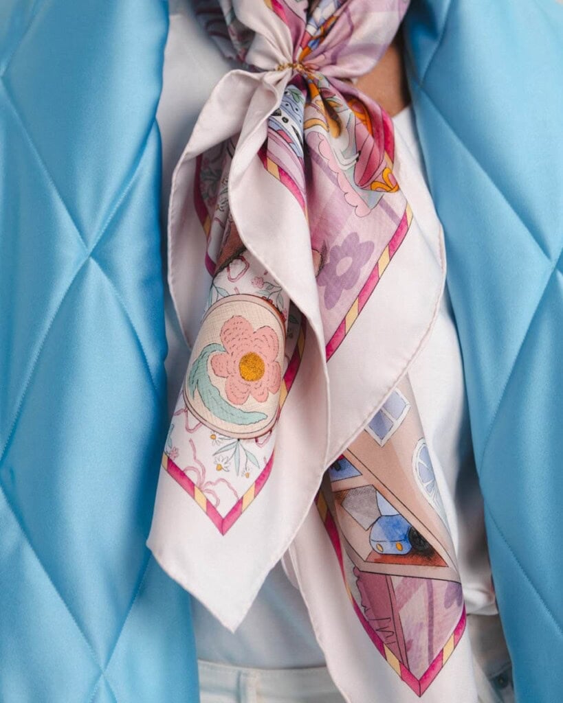 apaszka jedwabna dwustronna rozowe szeptane opowiesci spadiora 1