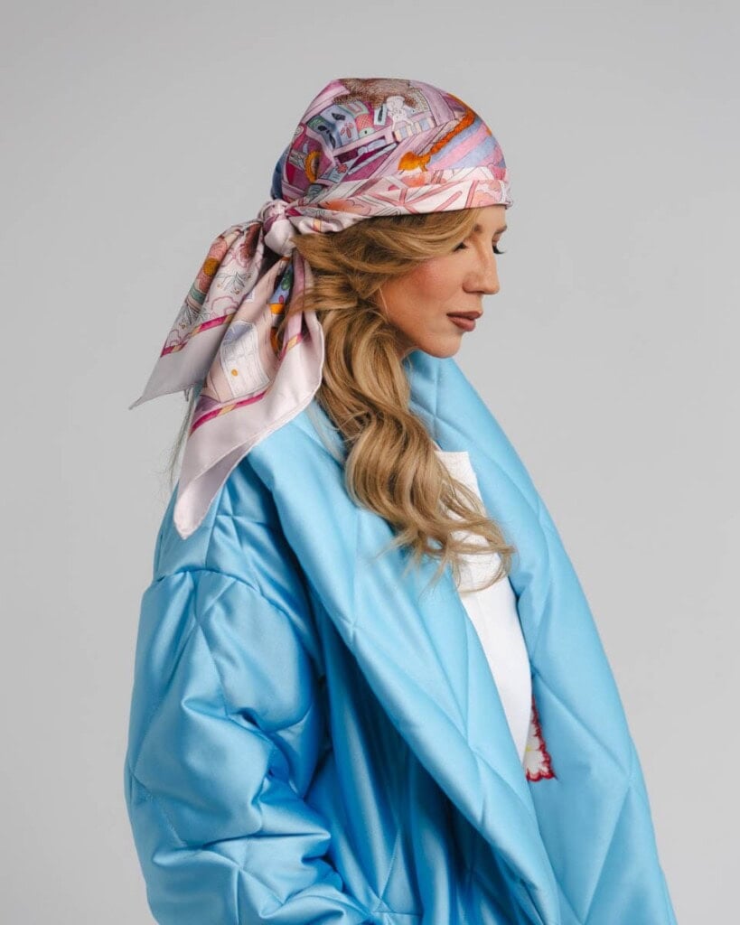 apaszka jedwabna dwustronna rozowe szeptane opowiesci spadiora 4