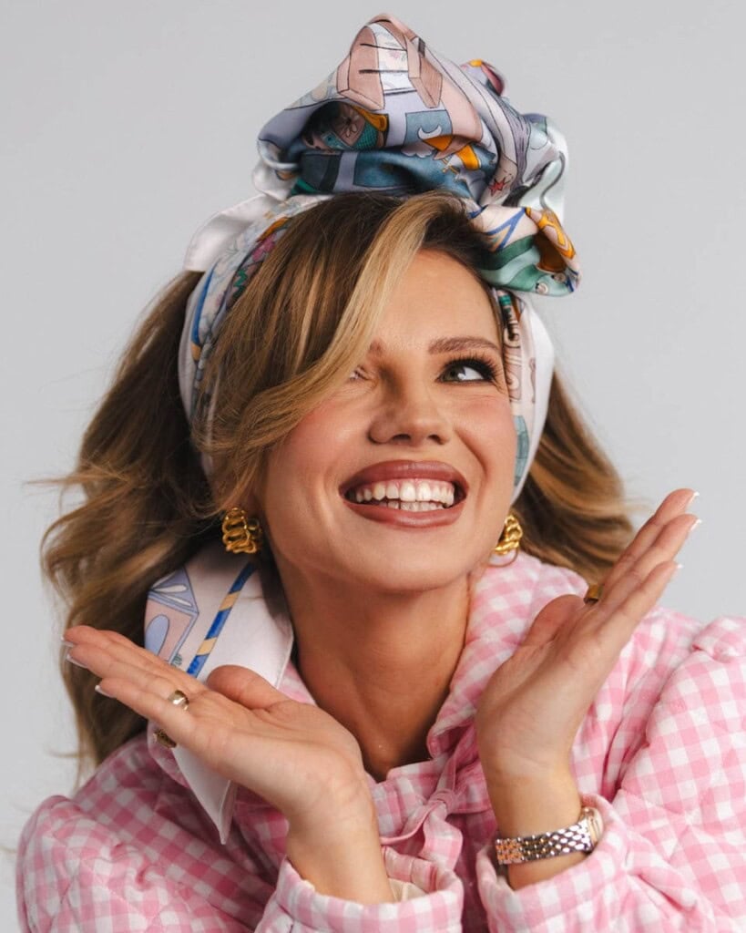 apaszka jedwabna dwustronna niebieskie szeptane opowiesci spadiora 7