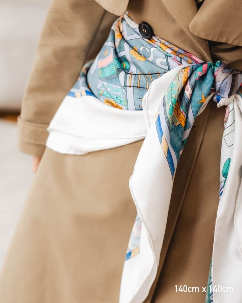 apaszka jedwabna dwustronna niebieskie szeptane opowiesci spadiora 19