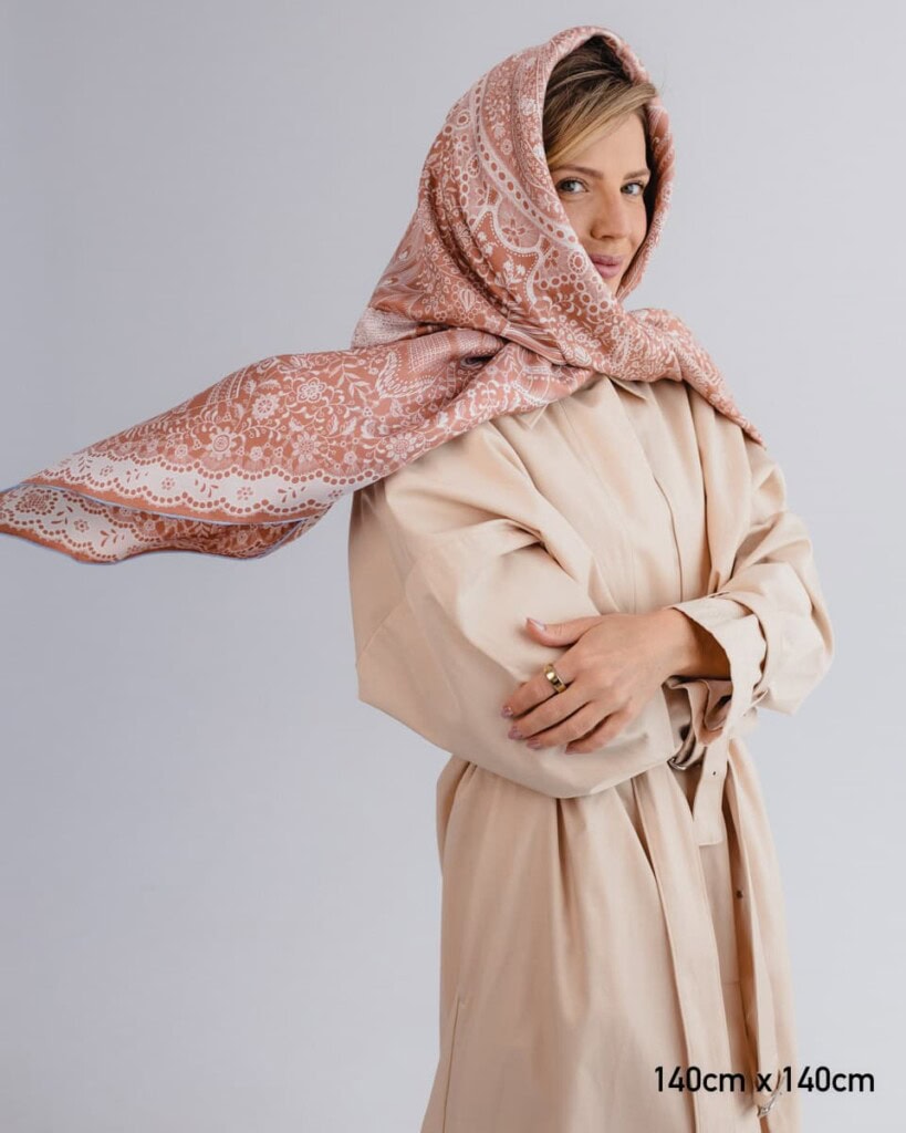 apaszka jedwabna dwustronna koronka plowa spadiora 16