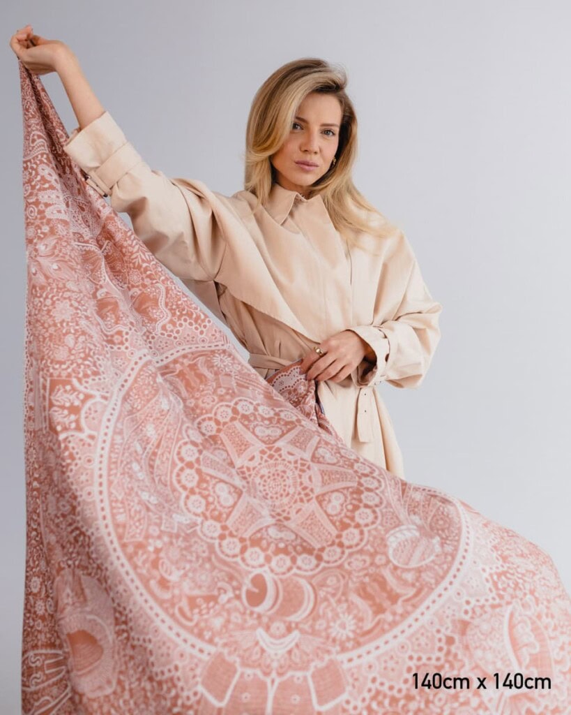 apaszka jedwabna dwustronna koronka plowa spadiora 22