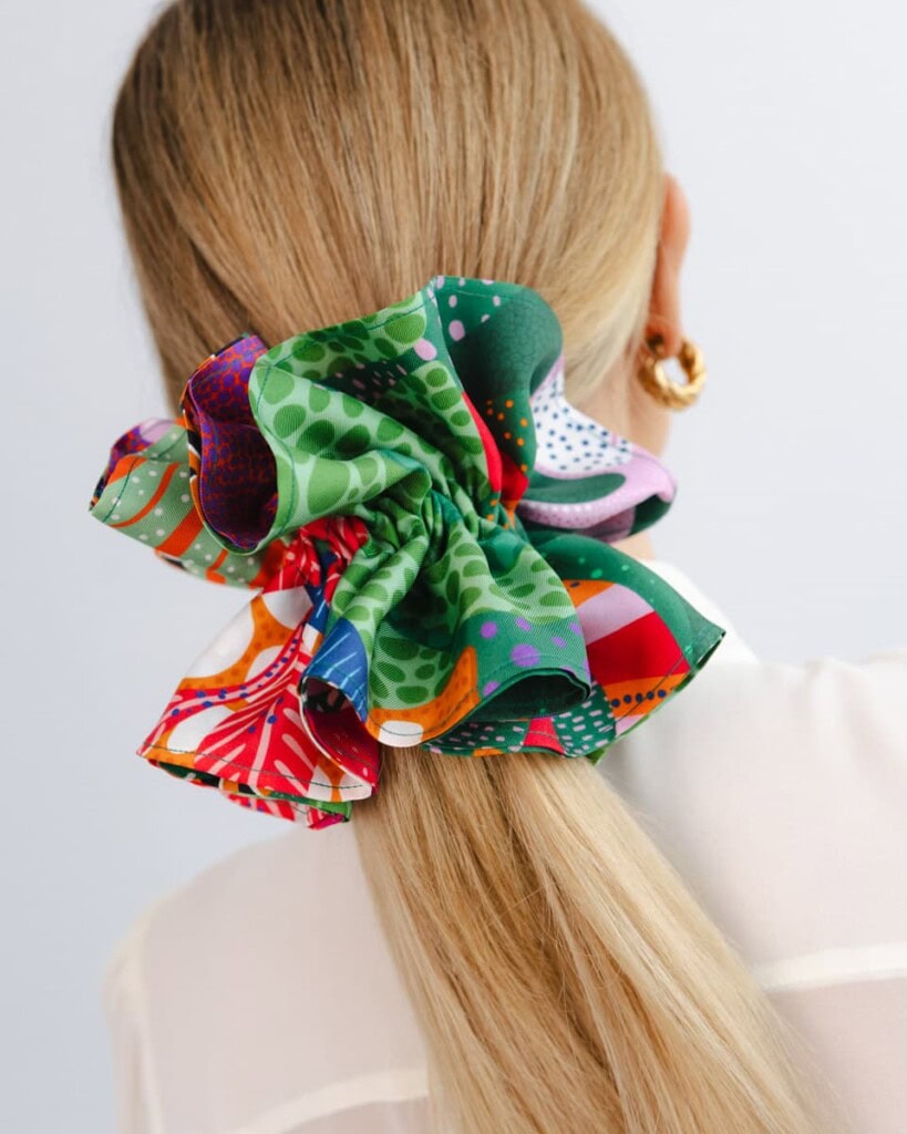 jedwabna gumka scrunchie ornamilo safari spadiora 2